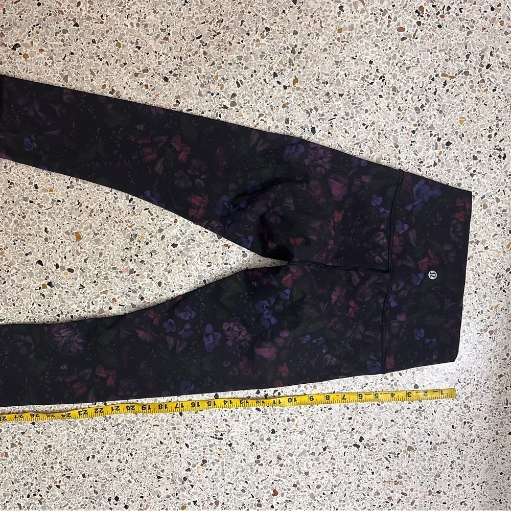 Lululemon Wunder under crop cropped leggings tights floral hi rise 4 - Picture 5 of 6